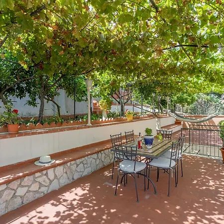 Salvatore Guest house